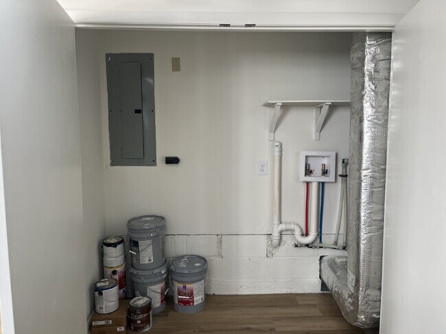 Building Photo - 502 Foundation Ct