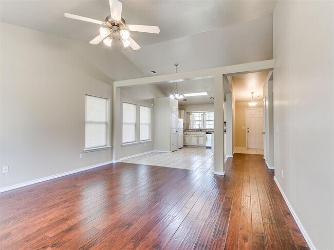 Building Photo - 18100 Calle Way