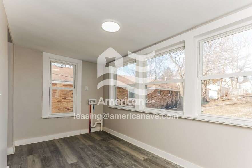 Building Photo - 1653 Huffman Ave