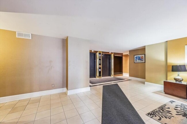Building Photo - 1245 13th St NW