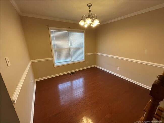 Building Photo - 2460 Saltwood Rd