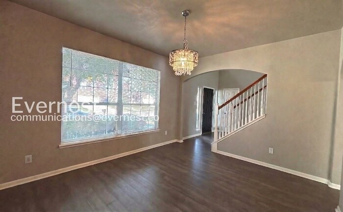 Building Photo - 6411 Sparrows Glen Ln