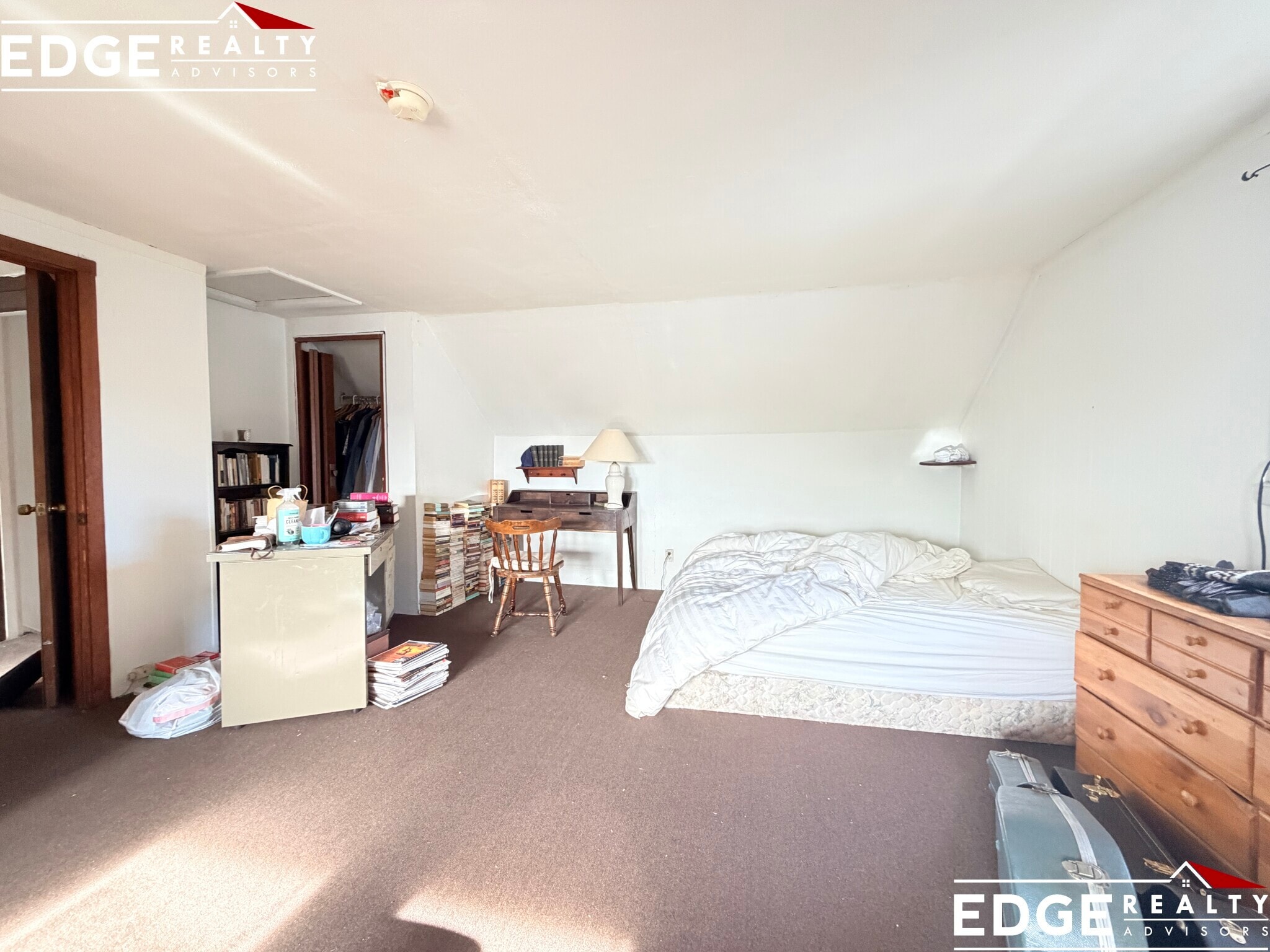 Building Photo - 94 Nottinghill Rd