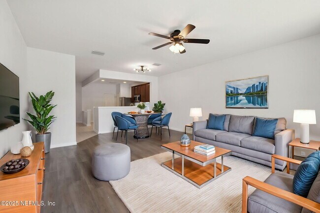 Building Photo - 13362 Stone Pond Dr