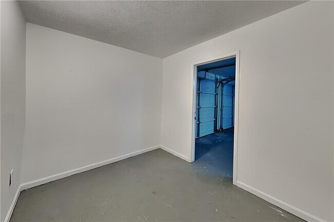 Building Photo - 1627 Eric Cir