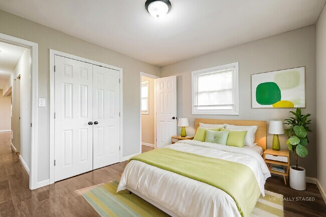 Building Photo - NEWLY RENOVATED LARGE RANCH ON CORNER LOT