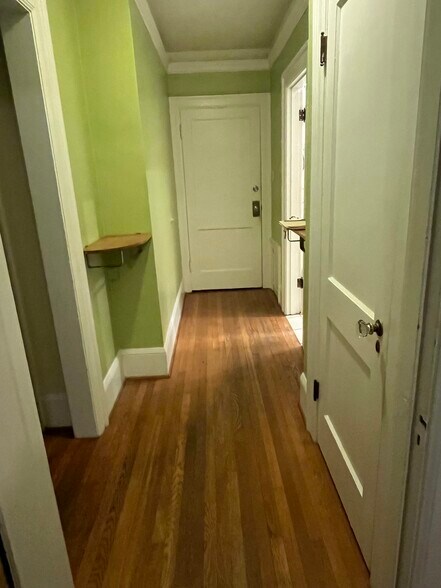 Building Photo - 507 NW 22nd Ave