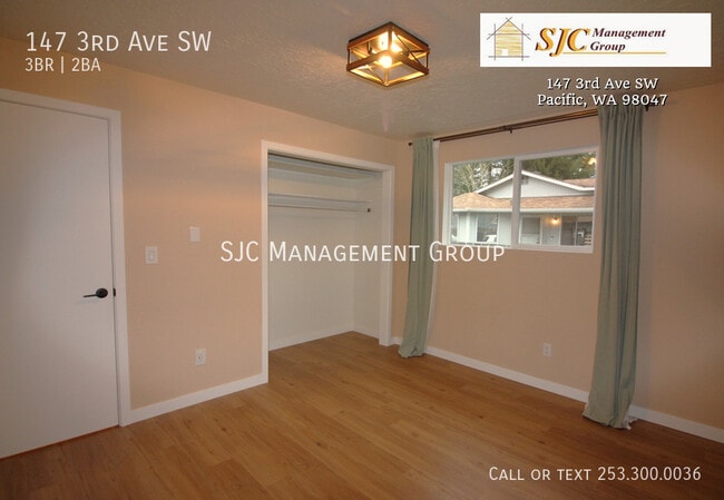 Building Photo - 147 3rd Ave SW