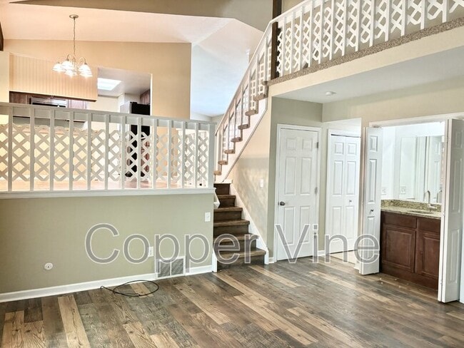 Building Photo - 9319 W 92nd Ave