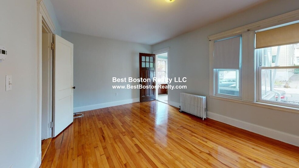 Primary Photo - 46 Fairfax St