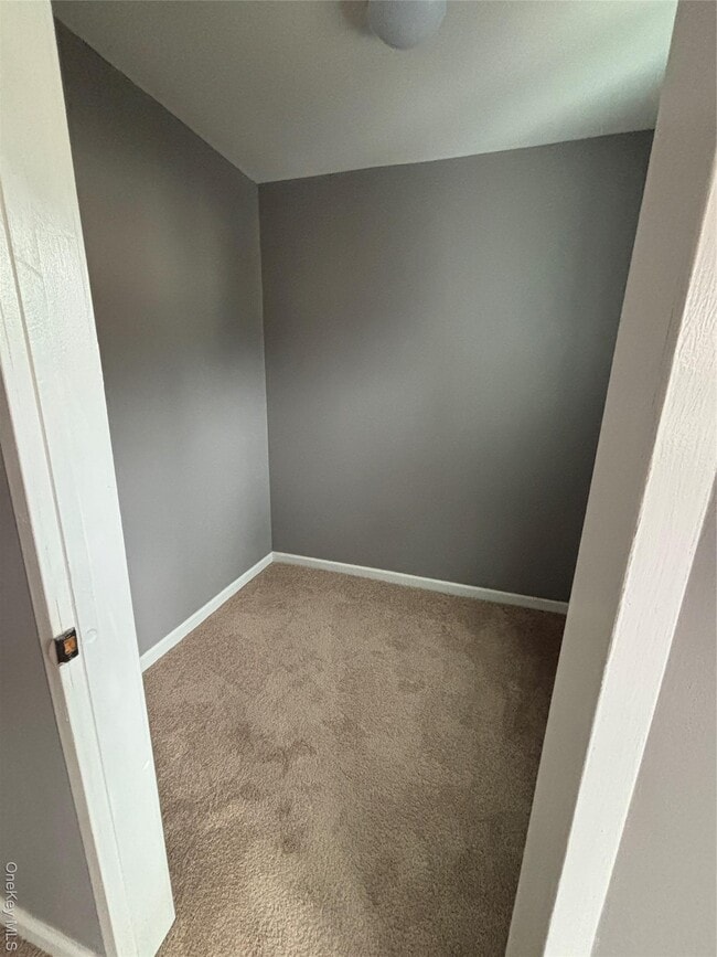 Building Photo - 54-56-56 Valley Ave