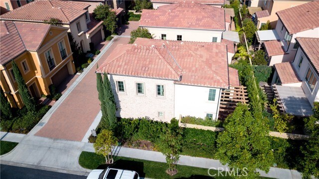 Building Photo - 103 Bianco