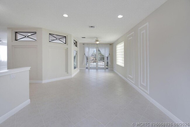 Building Photo - 7259 Norwich Ln