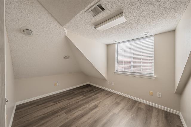 Building Photo - 2643 Garden Ridge Ln