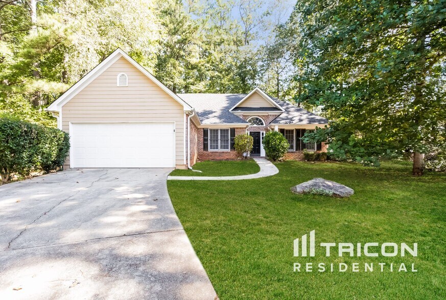 Primary Photo - 3252 Poplar Ridge Ct