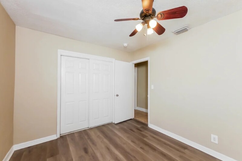 Building Photo - 3291 SW 40th St