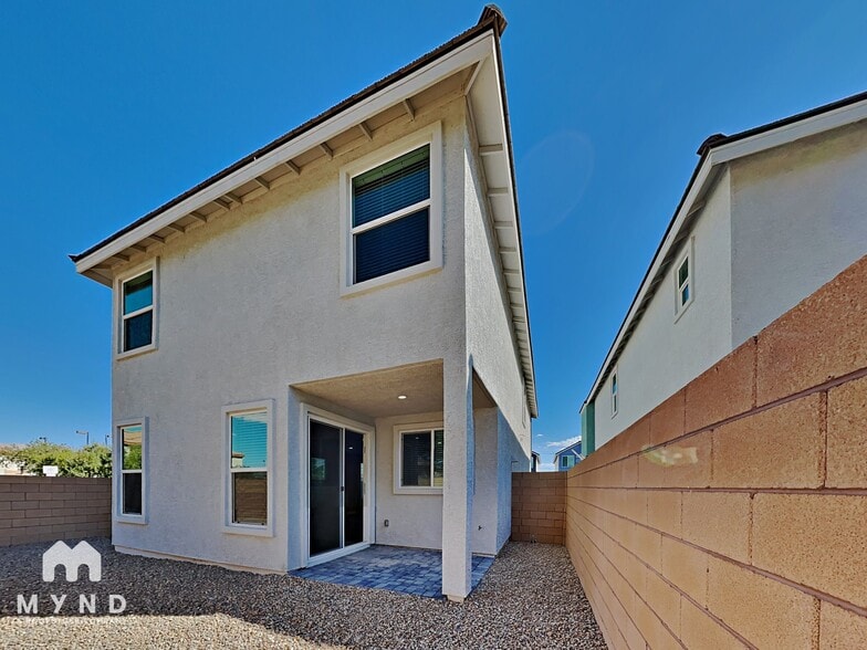 Building Photo - 3794 Paseo de Paz Ave