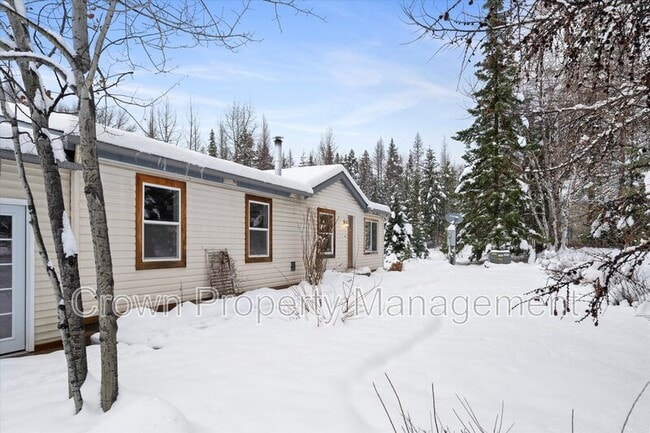 Building Photo - 2520 E Edgewood Dr