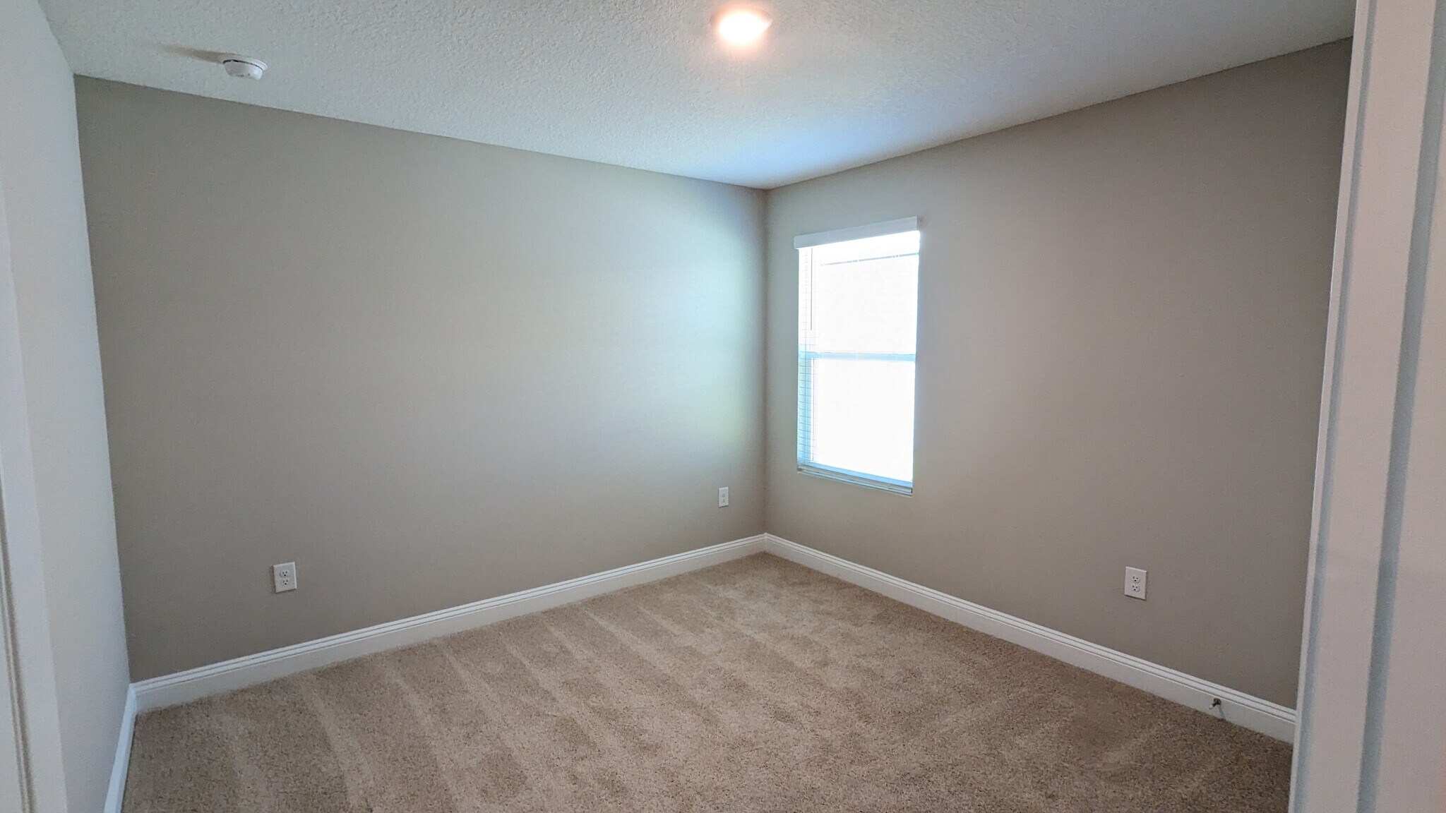 Building Photo - 106 Zancara St