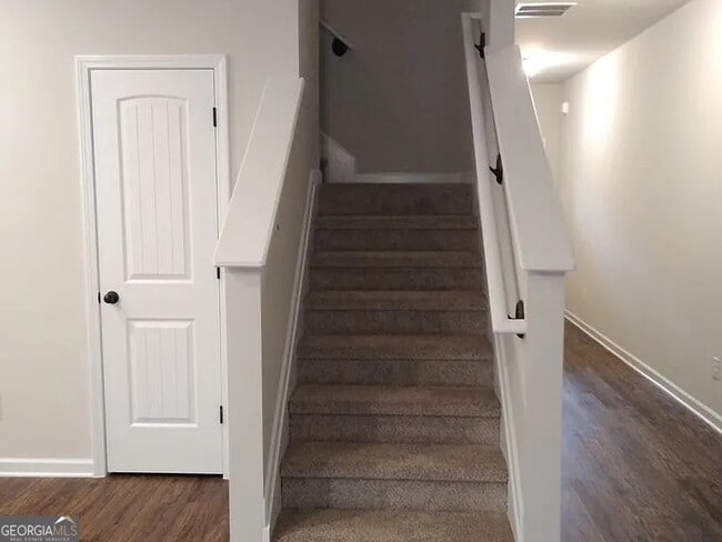 Building Photo - 1084 Mcconaughy Ct