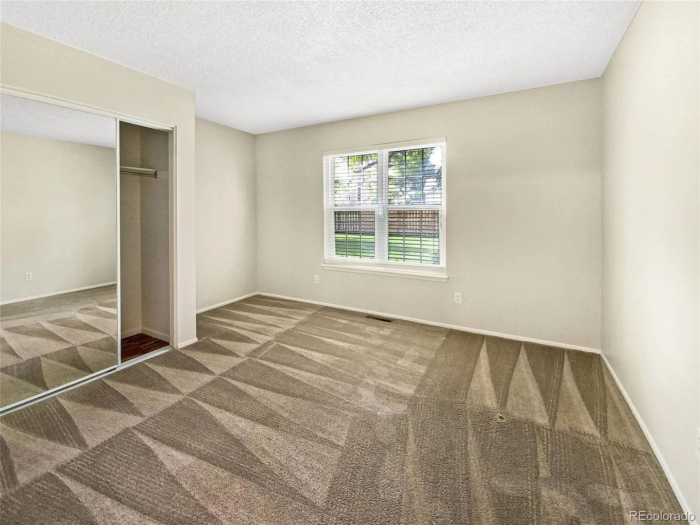 Building Photo - 8708 Independence Way