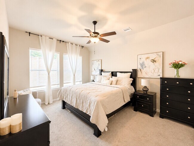 Building Photo - 7363 Lake Arrowhead Ln