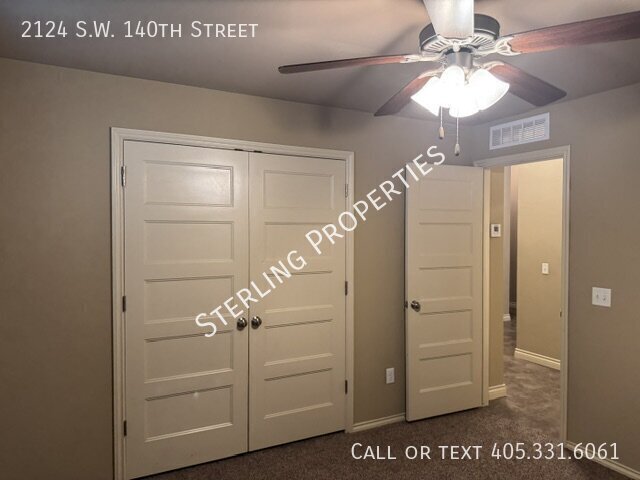 Building Photo - 2124 SW 140th St