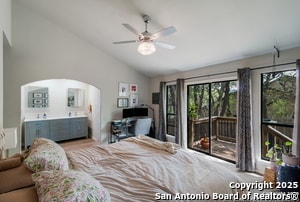 Building Photo - 11214 Blue Waters