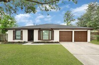 Building Photo - 10206 Sagebluff Dr