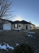 Building Photo - 11438 N Meadowbend Way