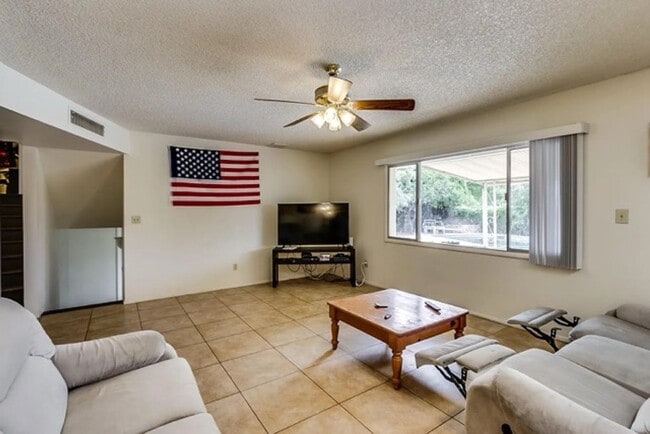 Building Photo - 5-Bed 3.5 Bath Tempe Home with Private Pool & Prime ASU Proximity