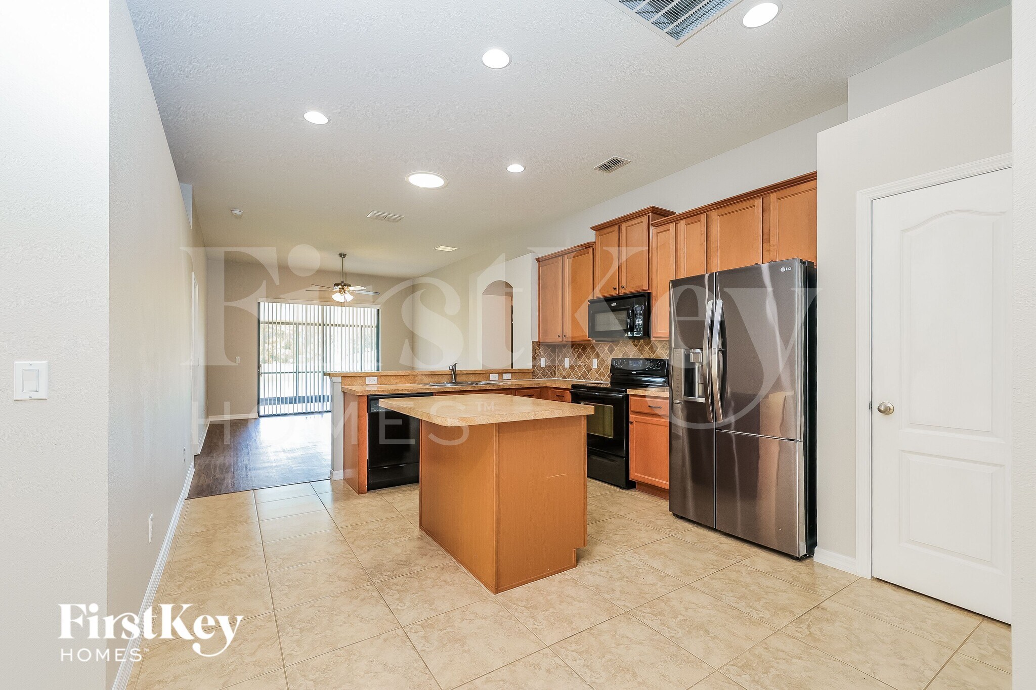 Building Photo - 2708 Eagle Cliff Dr