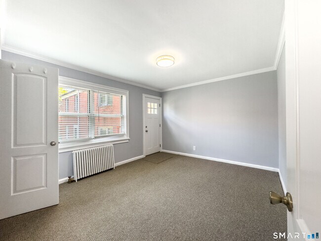 Building Photo - 73 Seaton Rd