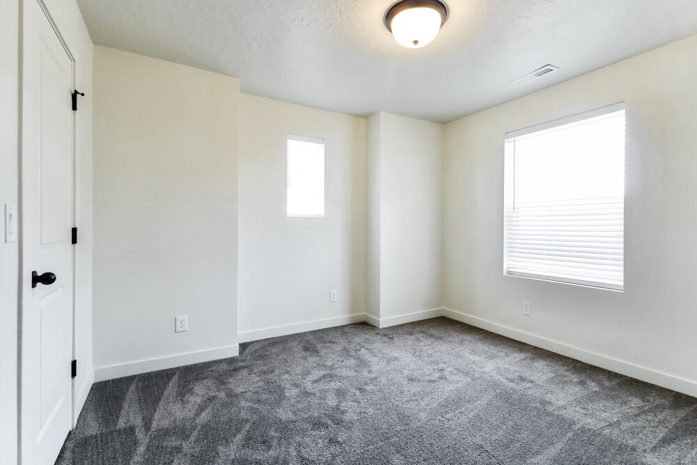 Building Photo - 141 E Polaris Dr