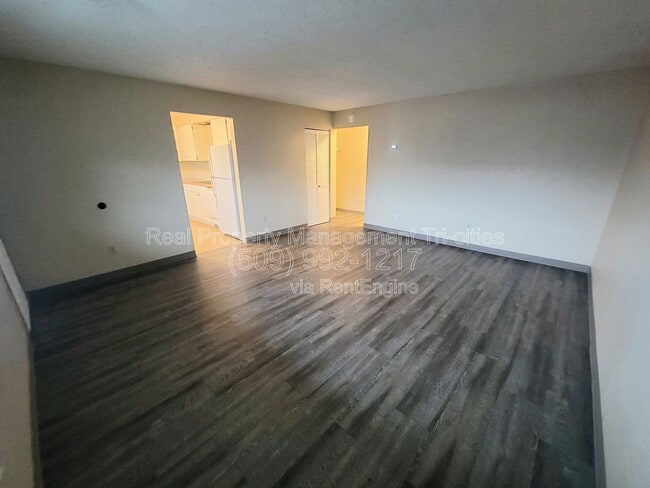 Building Photo - 218 S McKinley Pl