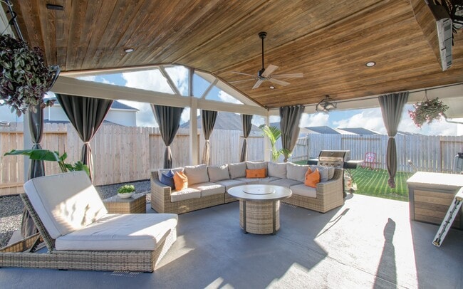 Building Photo - 29903 Violet sky Wy