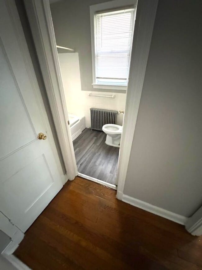 Building Photo - 15 Gallatin St NE