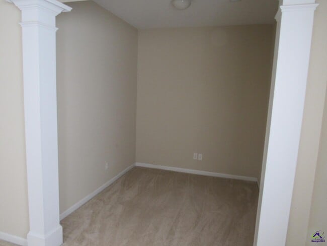Building Photo - 106 Dennard Dr