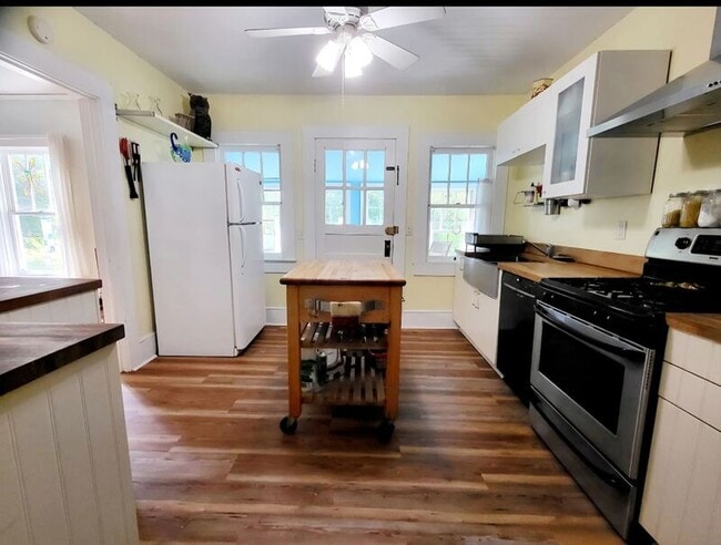 Building Photo - 4671 Macon Hwy