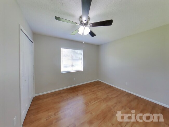 Building Photo - 1108 Robin Dr