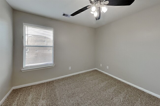 Building Photo - 7015 Fountain Lilly Dr