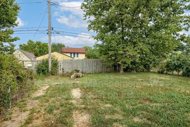 Building Photo - 6215 S Benton Ave