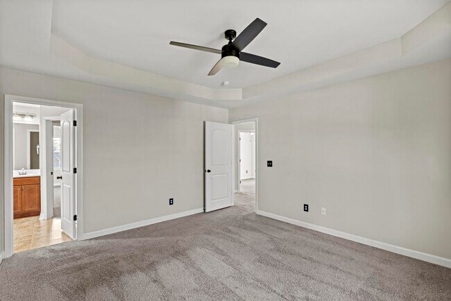 Building Photo - 707 Pandion Ct