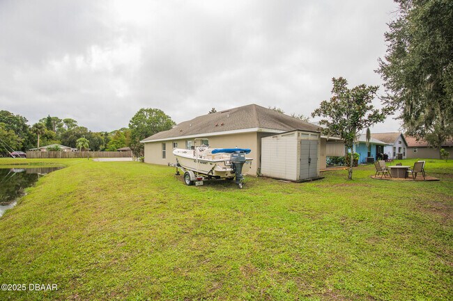 Building Photo - 801 Angelina Ct