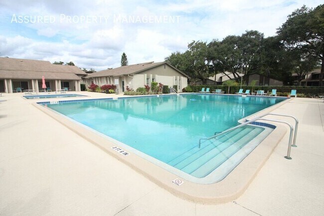 Building Photo - 301 Dryberry Way