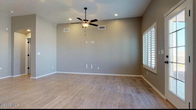 Building Photo - 13661 Mill Hill Ct