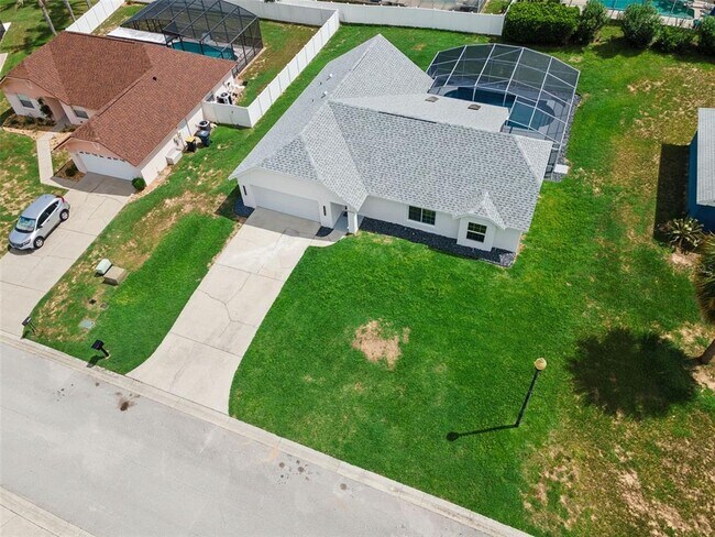 Building Photo - 5424 Loma Vista Dr E