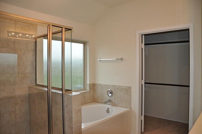 Building Photo - 3326 Karleigh Way