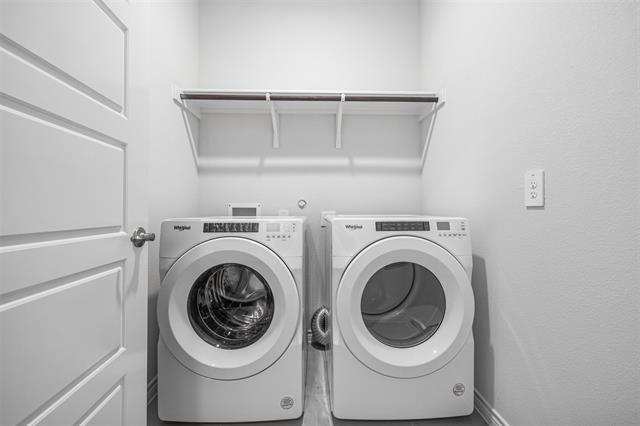 Building Photo - 10305 Rambling Brks Ln