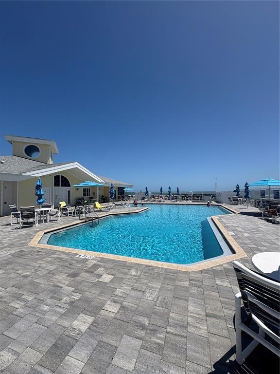 Building Photo - 22 Bristol Dr